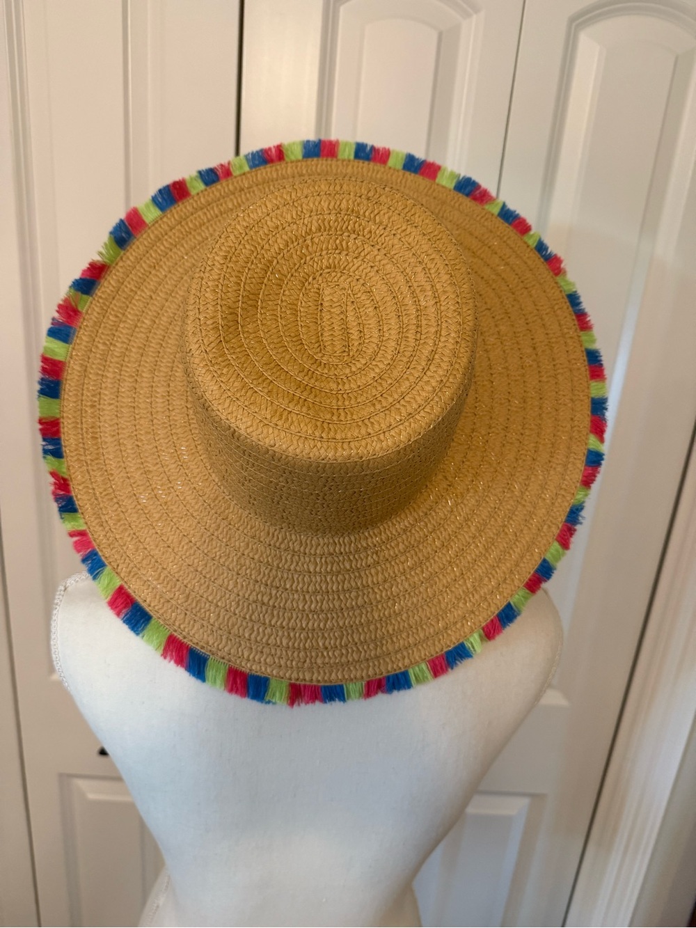 Rampage Multicolored Fringe Straw
Sun Hat OS GUC